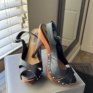 Steve Madden pumps with leather straps and studs